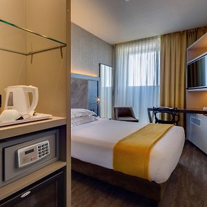 Standard Double Room French Bed Balcony